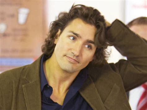 justin trudeau dyes his hair